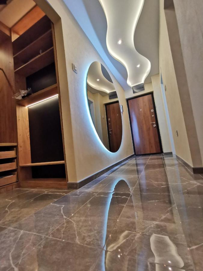 Brend New Luxurious Apartment In Downtown With Free Parking 노비사드 외부 사진